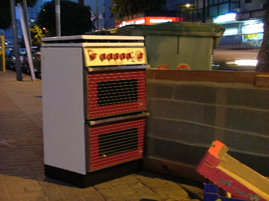 Backofen an der Ben Gurion