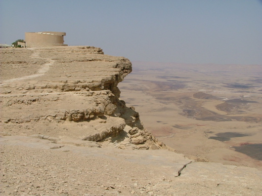 Am Rande des Kraters