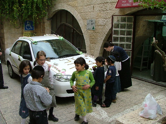 Preparing the Wedding Car