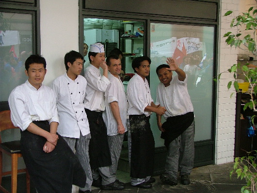 Arbeitstag trotz 1. Mai und Shabbat f&uuml;r die Kollegen aus der K&uuml;che