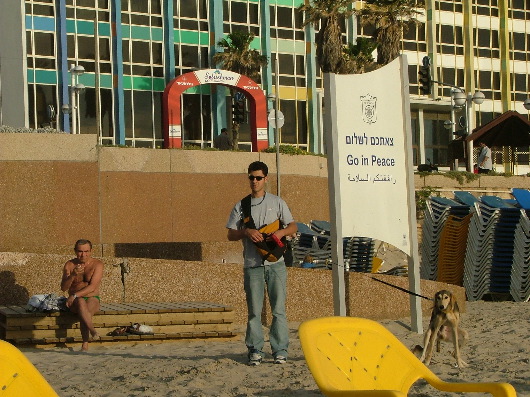Den Strand in Frieden verlassen